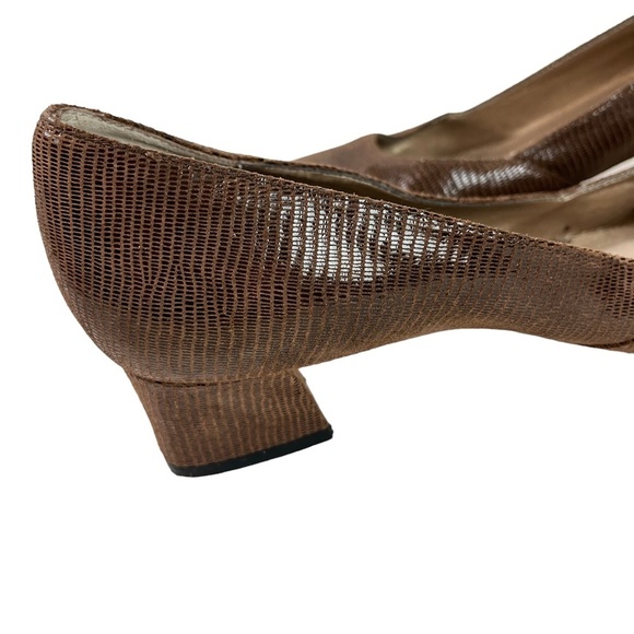 VAN ELI VANELI Genuine Leather Chocolate Brown Slip On Block Heel Pumps Shoes 11 - Picture 4 of 16